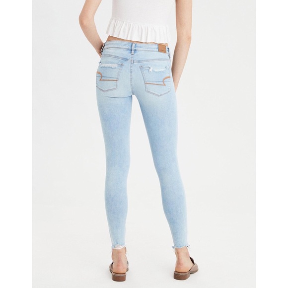american eagle light wash jeggings